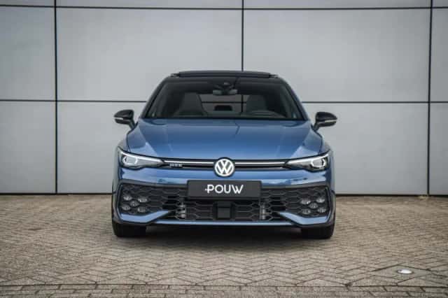 Volkswagen Golf (2025) thumbnail 6