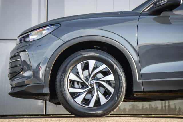 Volkswagen Tiguan (2025) thumbnail 13