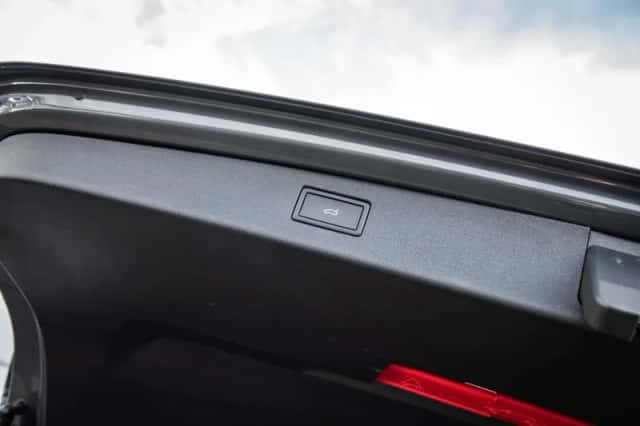 Volkswagen Tiguan (2025) thumbnail 15