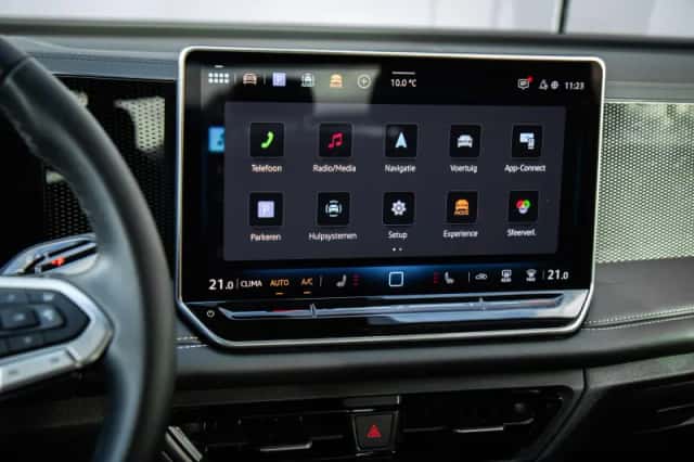Volkswagen Tiguan (2025) thumbnail 35
