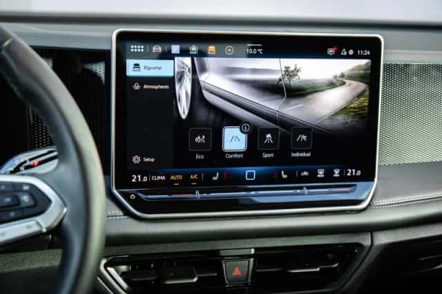 Volkswagen Tiguan (2025) thumbnail 36