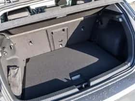 Volkswagen Golf (2026) thumbnail 15