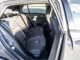 Volkswagen Golf (2026) thumbnail 18