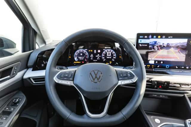 Volkswagen Golf (2026) thumbnail 23