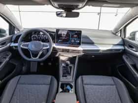 Volkswagen Golf (2026) thumbnail 5