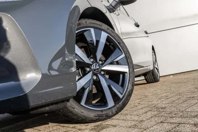 Volkswagen Golf (2026) thumbnail 9