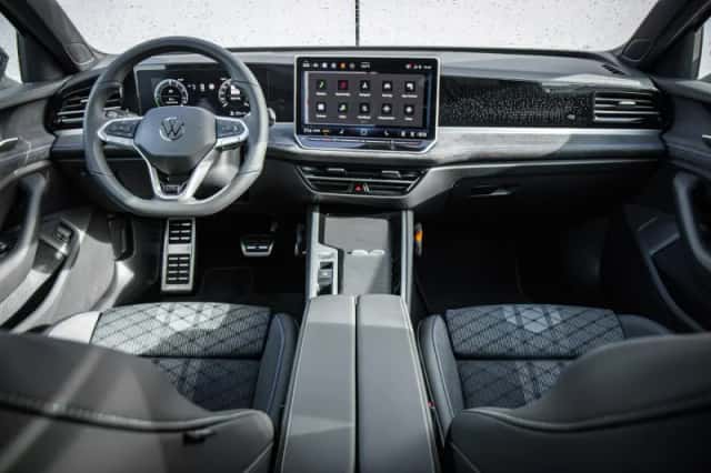 Volkswagen Passat (2026) thumbnail 5