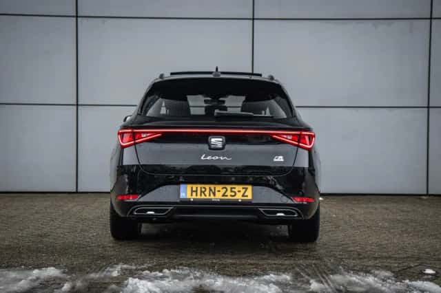 SEAT Leon Sportstourer (2025) thumbnail 11