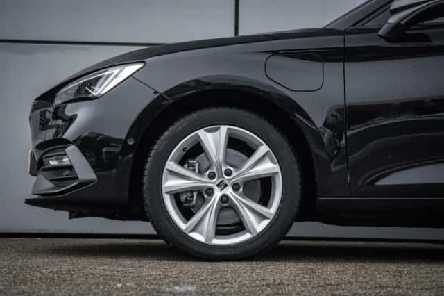 SEAT Leon Sportstourer (2025) thumbnail 14