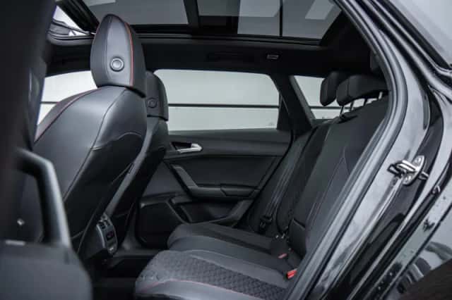 SEAT Leon Sportstourer (2025) thumbnail 16
