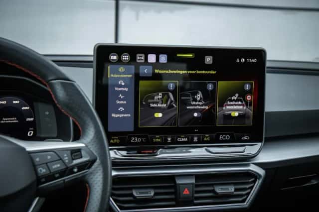 SEAT Leon Sportstourer (2025) thumbnail 37