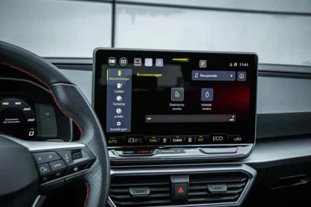 SEAT Leon Sportstourer (2025) thumbnail 38