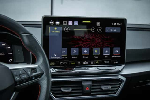 SEAT Leon Sportstourer (2025) thumbnail 40
