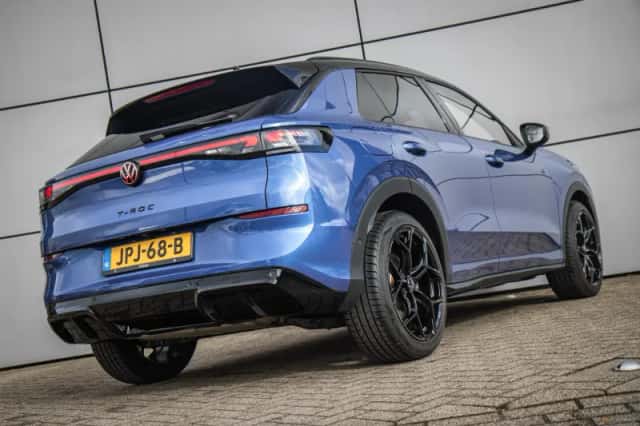 Volkswagen T-Roc (2025) thumbnail 15