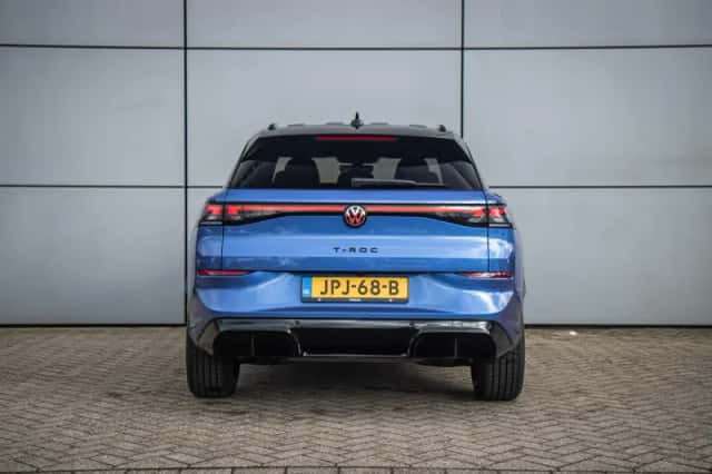Volkswagen T-Roc (2025) thumbnail 16