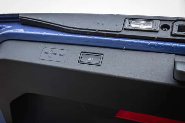 Volkswagen T-Roc (2025) thumbnail 18