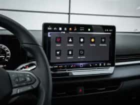 Volkswagen T-Roc (2025) thumbnail 36