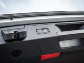 Volkswagen Passat (2022) thumbnail 16