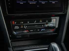 Volkswagen Passat (2022) thumbnail 28