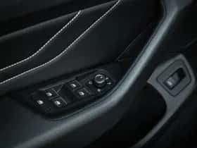 Volkswagen Passat (2022) thumbnail 33