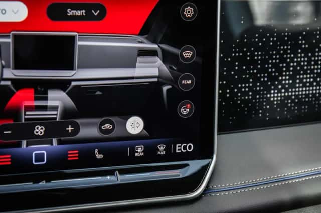 Volkswagen Tiguan (2025) thumbnail 30