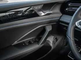 Volkswagen Tiguan (2025) thumbnail 32