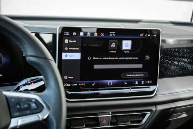 Volkswagen Tiguan (2025) thumbnail 44