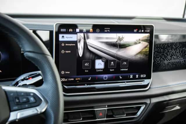 Volkswagen Tiguan (2025) thumbnail 45
