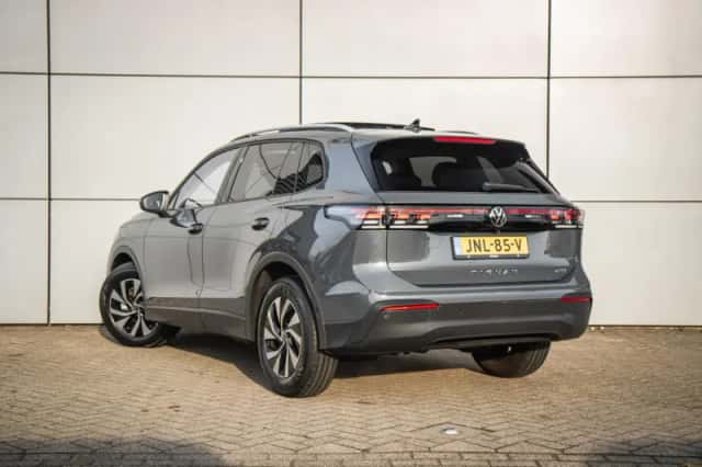 Volkswagen Tiguan (2025) thumbnail 11