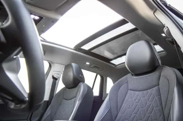Volkswagen Tiguan (2025) thumbnail 4