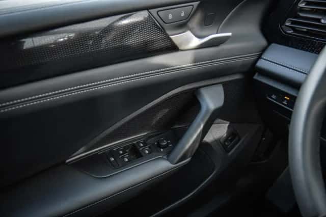 Volkswagen Tiguan (2025) thumbnail 32