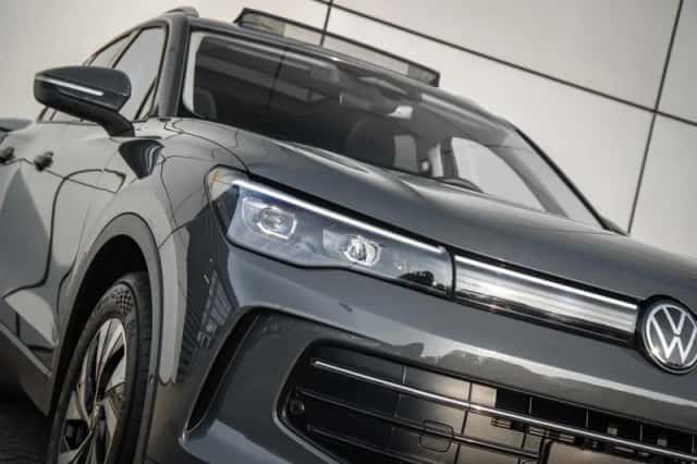 Volkswagen Tiguan (2025) thumbnail 8