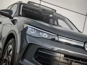 Volkswagen Tiguan (2025) thumbnail 8