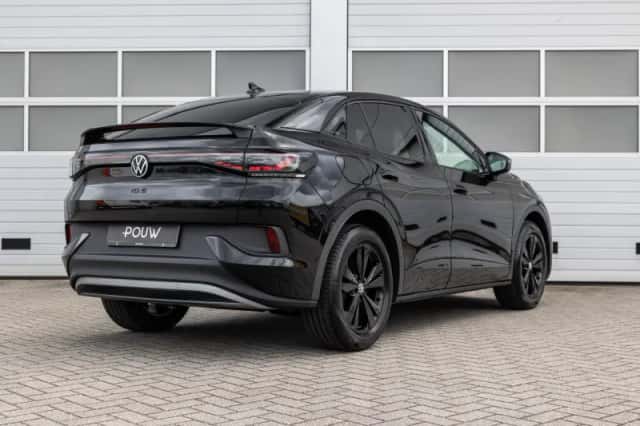 Volkswagen ID.5 (2025) thumbnail 2
