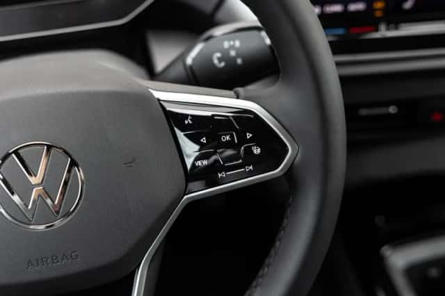 Volkswagen ID.5 (2025) thumbnail 22