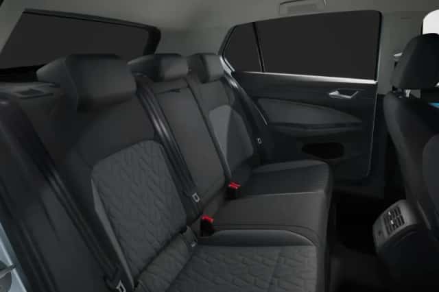 Volkswagen Golf (2026) thumbnail 6