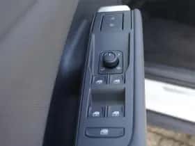 Volkswagen T-Roc (2026) thumbnail 24