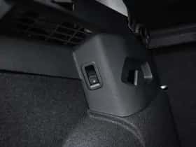 Volkswagen Golf (2026) thumbnail 18