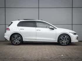Volkswagen Golf (2026) thumbnail 3