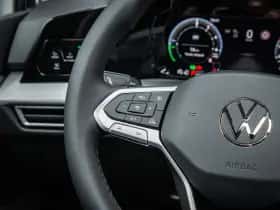Volkswagen Golf (2026) thumbnail 25