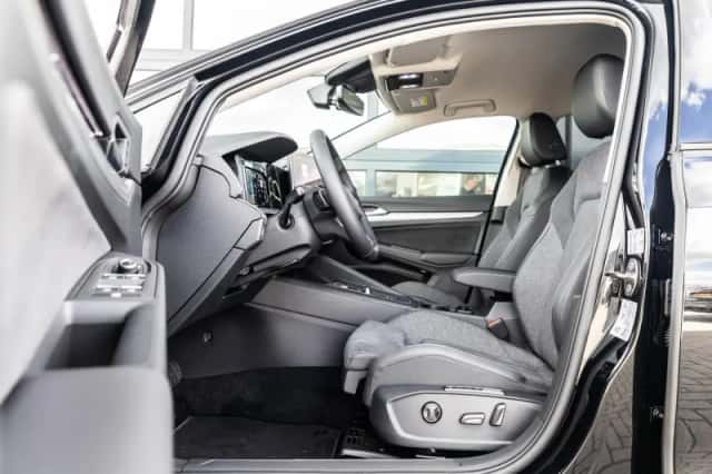 Volkswagen Golf (2026) thumbnail 22