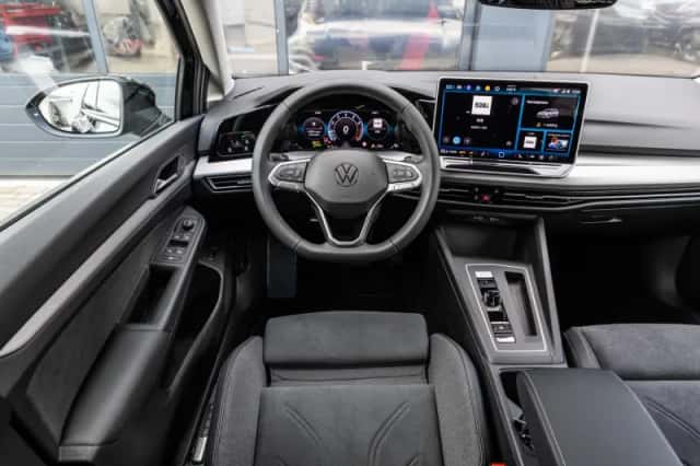 Volkswagen Golf (2026) thumbnail 26