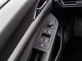 Volkswagen Golf (2026) thumbnail 32