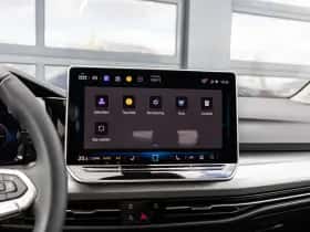 Volkswagen Golf (2026) thumbnail 36