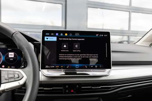 Volkswagen Golf (2026) thumbnail 40