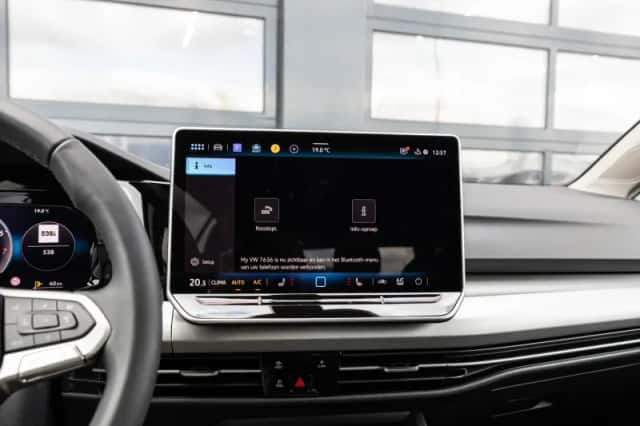 Volkswagen Golf (2026) thumbnail 41