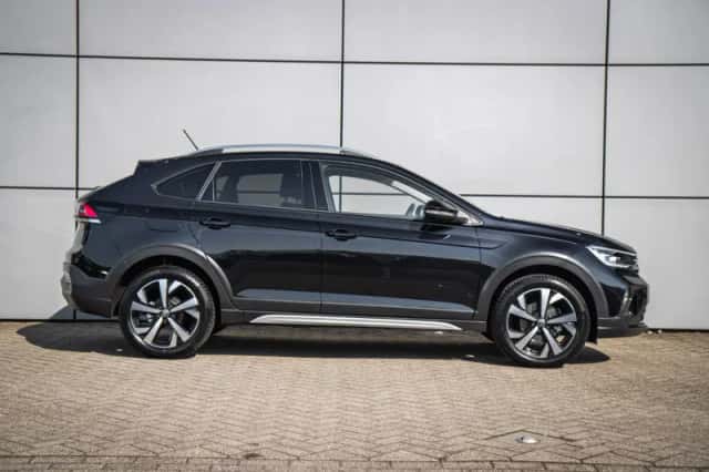 Volkswagen Taigo (2023) thumbnail 3