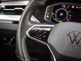 Volkswagen Arteon (2022) thumbnail 25