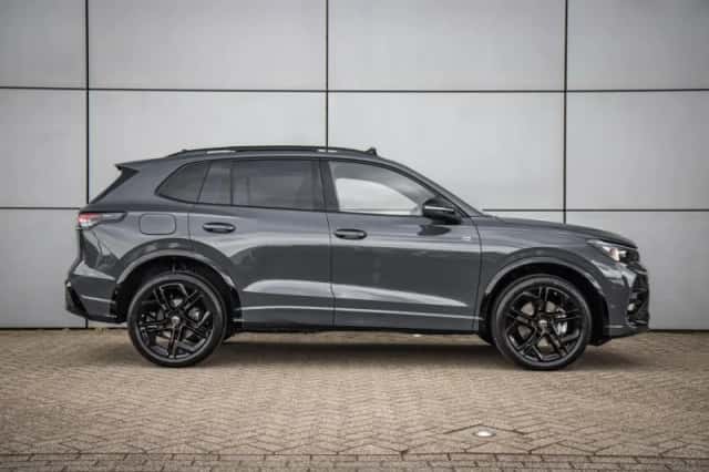 Volkswagen Tiguan (2026) thumbnail 3