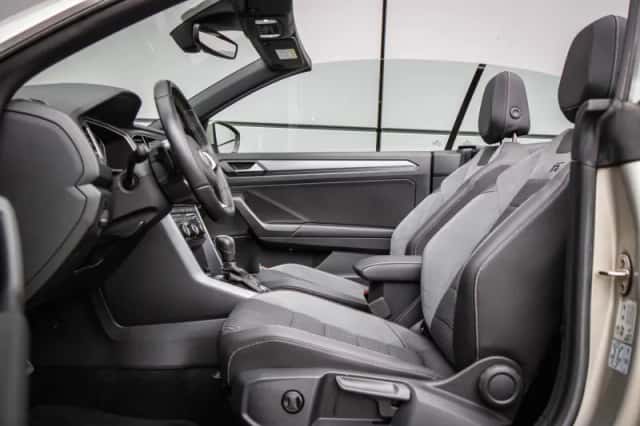 Volkswagen T-Roc (2021) thumbnail 16